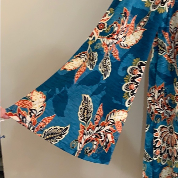 Printed Keyhole Lightweight Tunic Dress - Picture 4 of 5